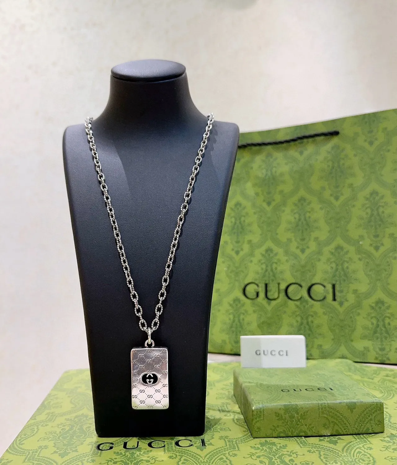 Gucci Ophidia Rectangular GG Monogram Silver Necklace 3
