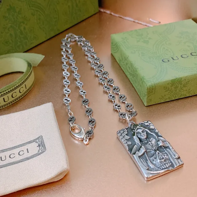 Gucci Ornate Silver Skull Pendant Necklace 2