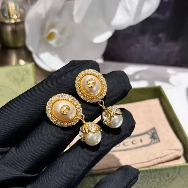 Gucci Pearl and Crystal Interlocking G Dangling Earrings 7