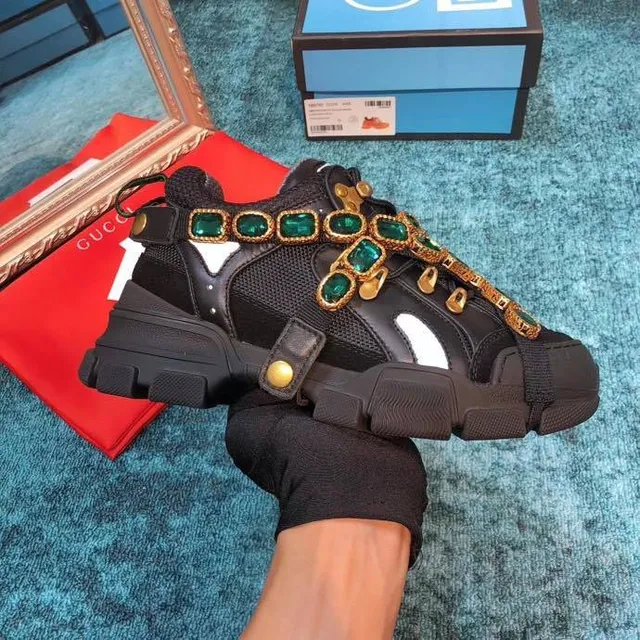 Gucci Rhyton 黑色绿色 无带 带子构造 祖母绿宝石装饰 厚底运动鞋 3