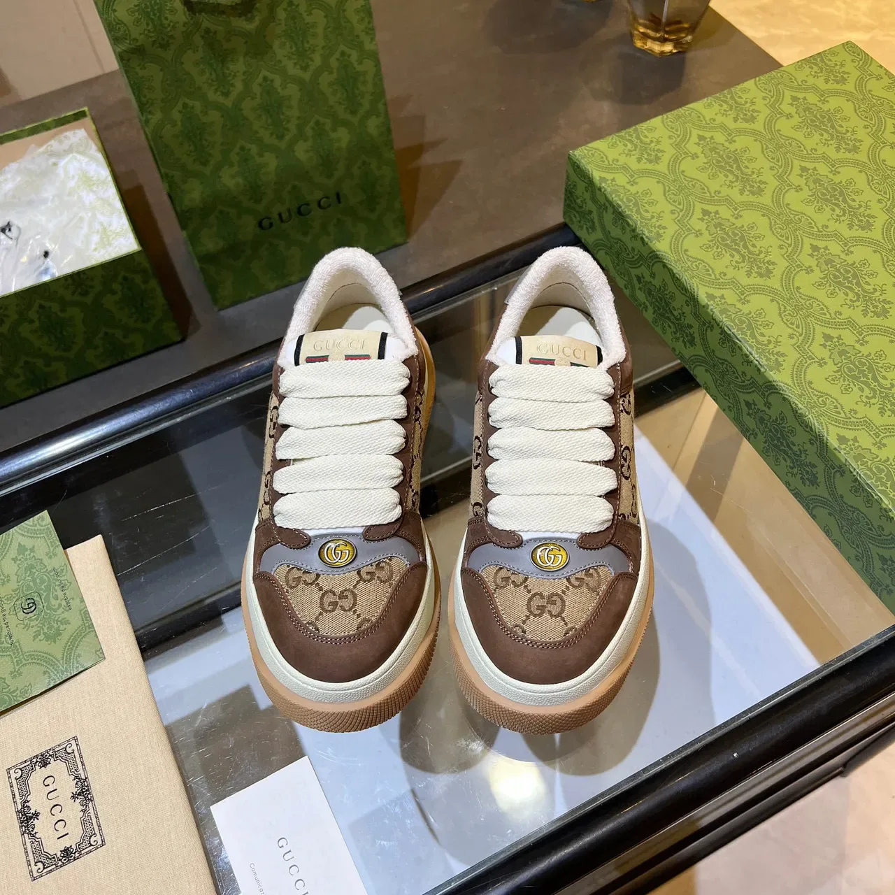 Gucci Screener বাদামি এবং বেইজ GG Monogram লাইফস্টাইল স্নিকার 3