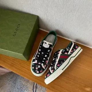 Gucci Screener Zapatillas Lifestyle de Lona con Estampado Floral de Bajo Tope