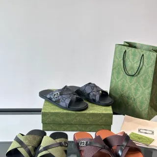 Gucci Screener GG Monogram صنادل شرائط متقاطعة كاجوال