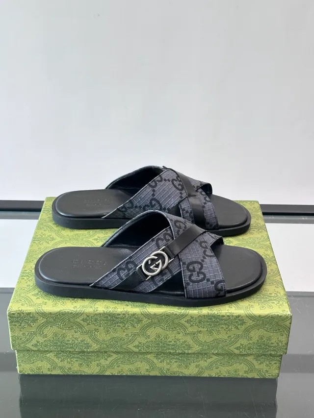 Gucci Screener GG Monogram Cross-Strap Slide Casual Sandals 6