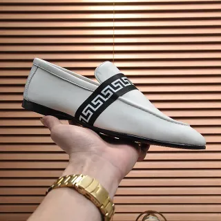 Gucci Screener সাদা চামড়া কালো Greca-Band লুফার