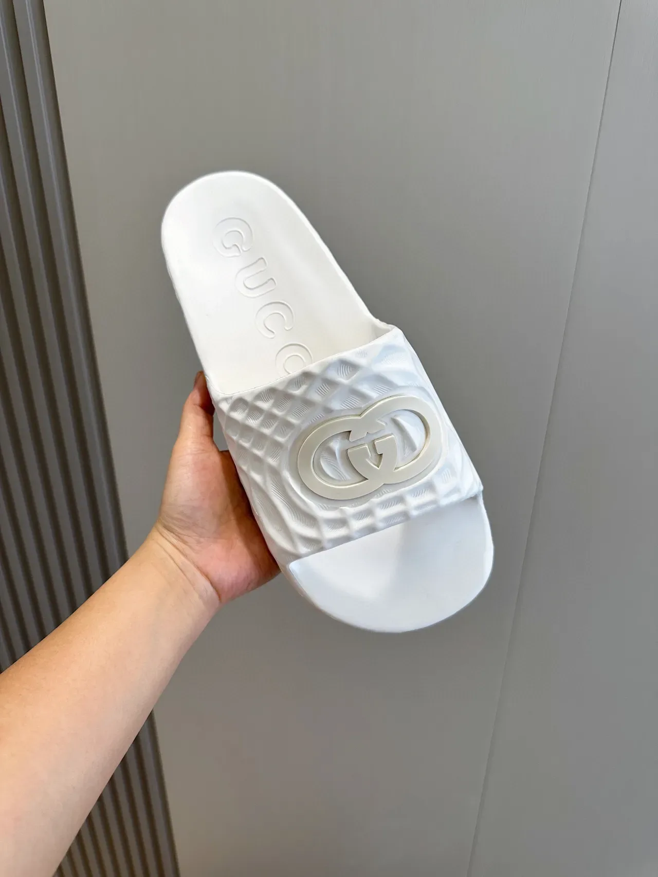 Gucci Screener White Quilted Logo Slide Slipper 4