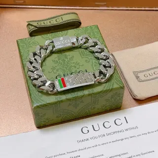 Gucci سوار سلسلة كرب ثقيلة معدنية فضي أخضر
