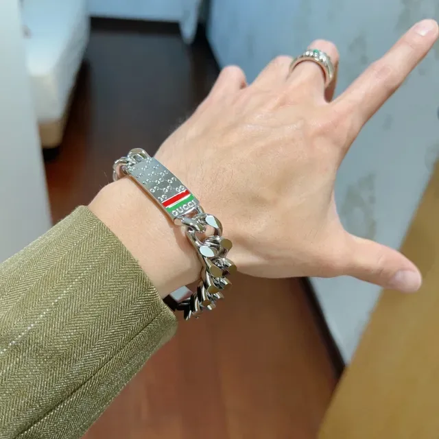 Gucci Silver Green Chunky Curb Chain Metallic Bracelet 5