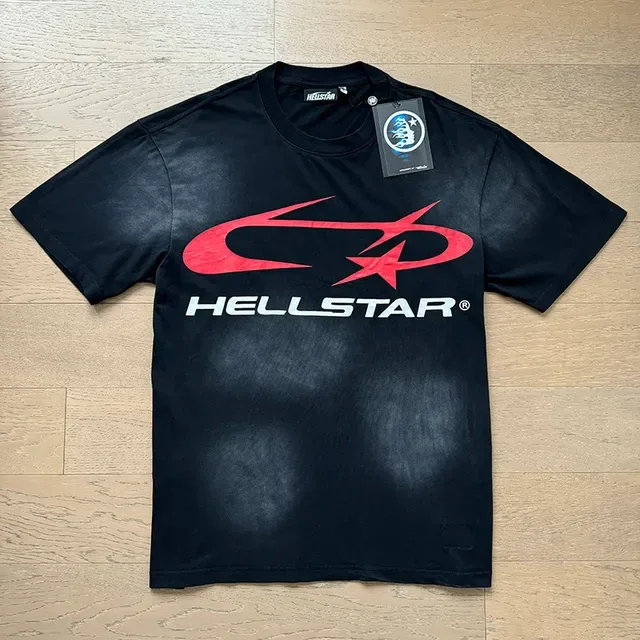 Camiseta oversized preta com estampa gráfica Hellstar 8