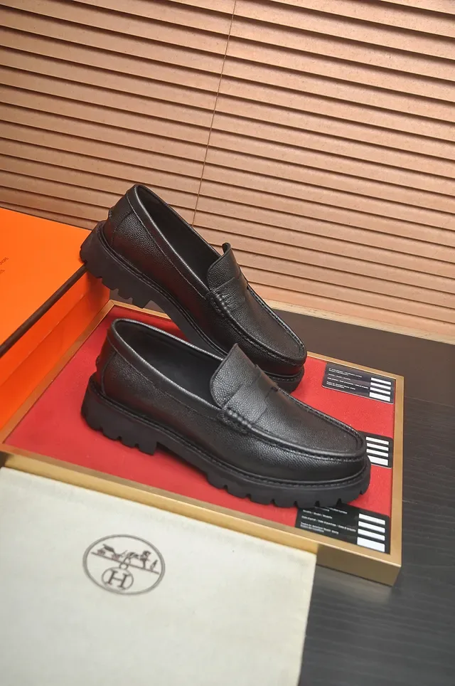 Hermès Black Pebbled Leather Penny Strap Loafer 4