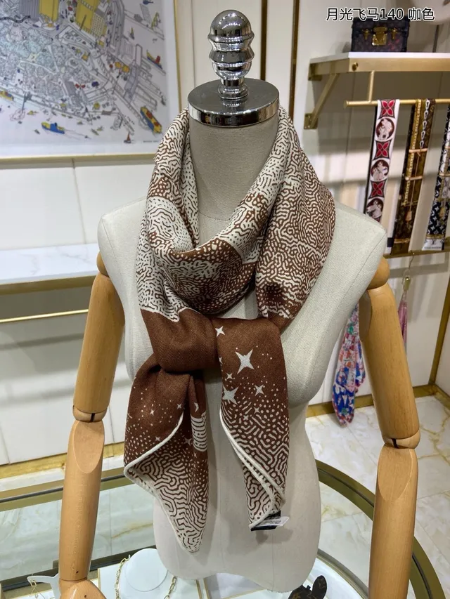 Hermès Brown Beige Printed Geometric Labyrinth Pattern Star Motifs Silk Scarf 6