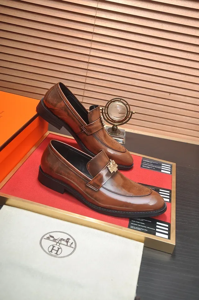 Hermès Brown Gold Polished Leather Two-Tone Construction Loafer 4