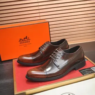 Hermès पॉलिश्ड ब्राउन लेदर कैप टो ऑक्सफोर्ड जूते