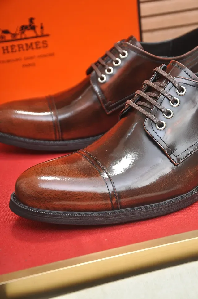 Hermès पॉलिश्ड ब्राउन लेदर कैप टो ऑक्सफोर्ड जूते 2