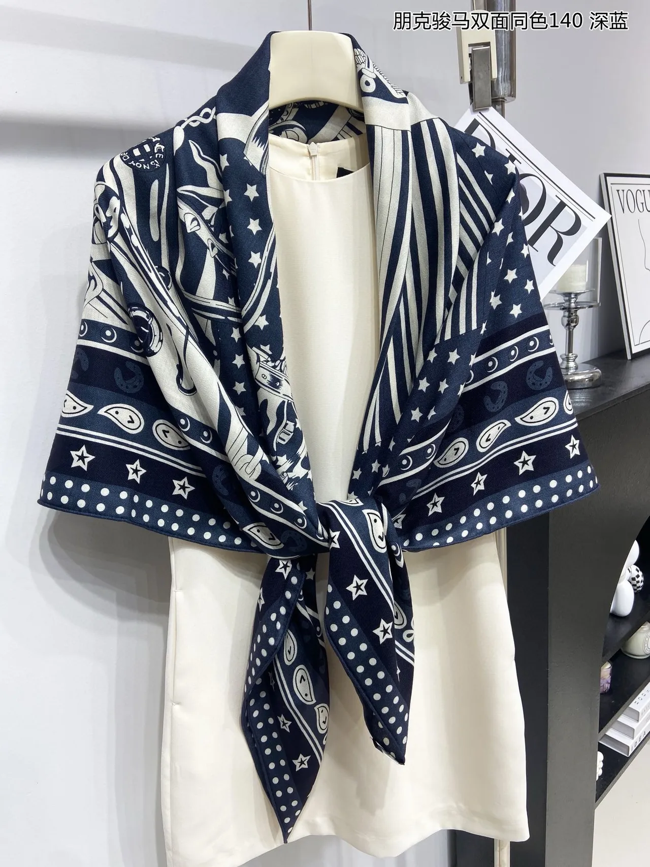 Hermès Carré Azul marino blanco doble faz motivo ecuestre pañuelo de seda 8
