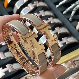 Hermès Clic H Double-Band রোজ গোল্ড এবং ধূসর এনামেল ব্রেসলেট