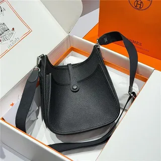 Hermès Evelyne مثقب H Logo جلد التبغ حقيبة تحت الإبط 3