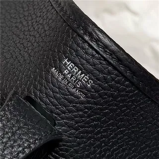 Hermès Evelyne مثقب H Logo جلد التبغ حقيبة تحت الإبط 8