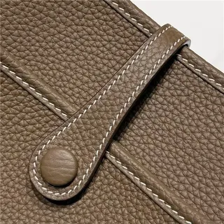 Hermès Evelyne مثقب H Logo جلد التبغ حقيبة تحت الإبط 15