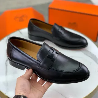 Hermès H 乐福鞋 黑色皮革 棕色内里