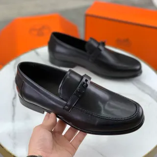 Hermès H লোফার কালো পালিশ লেদার লোফার