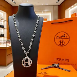 Hermès H Motif 银链项链