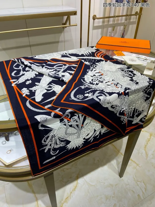 Hermès Cachecol de Cachemira com motivo line-art rayado navy laranja branco 9
