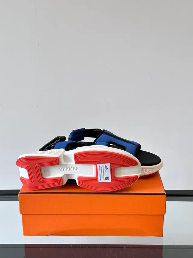 Hermès Oran Negro Azul Sandalias plataforma chunky multi-cinta T-bar diseño casual 3