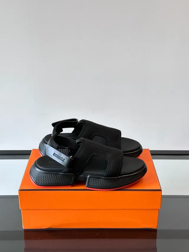 Hermès Oran Negro Azul Sandalias plataforma chunky multi-cinta T-bar diseño casual 8