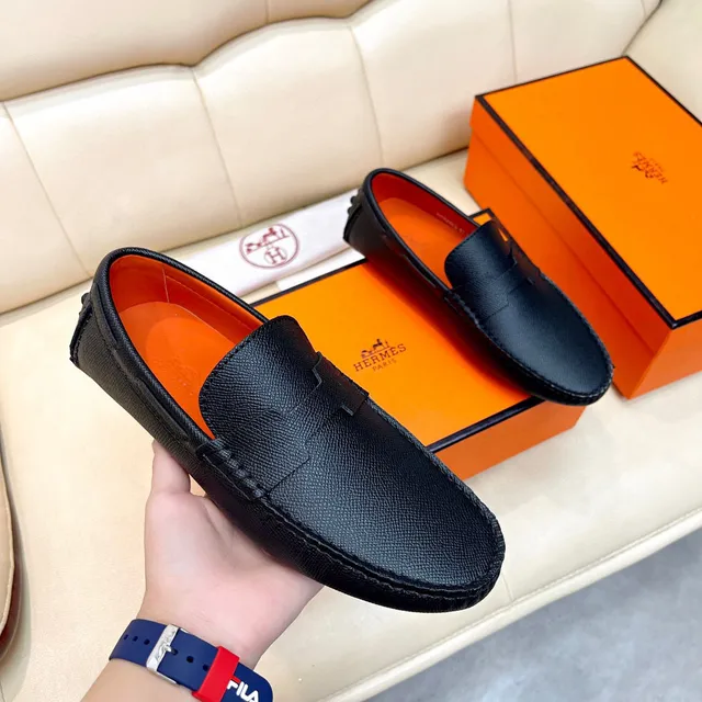 Hermès Oran কালো গ্রেন লেদার লোফার 6