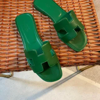 Hermès Oran সবুজ চামড়া H-Strap স্লিপার