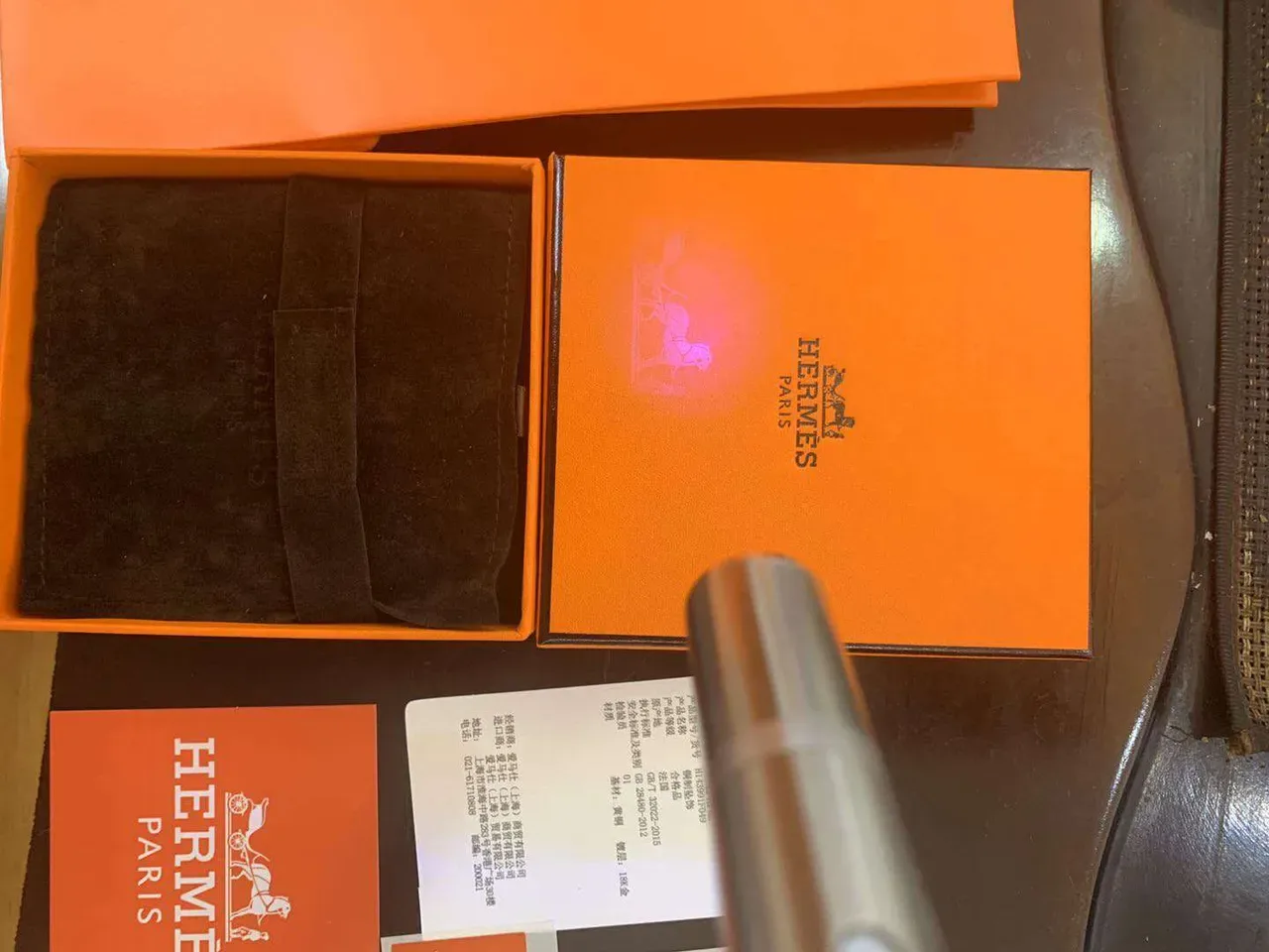 Hermès नारंगी सफेद चमड़े की बनावट बॉक्स एम्बॉस्ड लोगो हैंडबैग 4