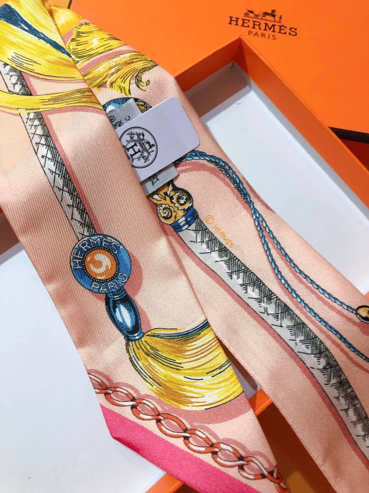 Hermès Twilly गुलाबी सोने नीला रेशम स्कार्फ 3