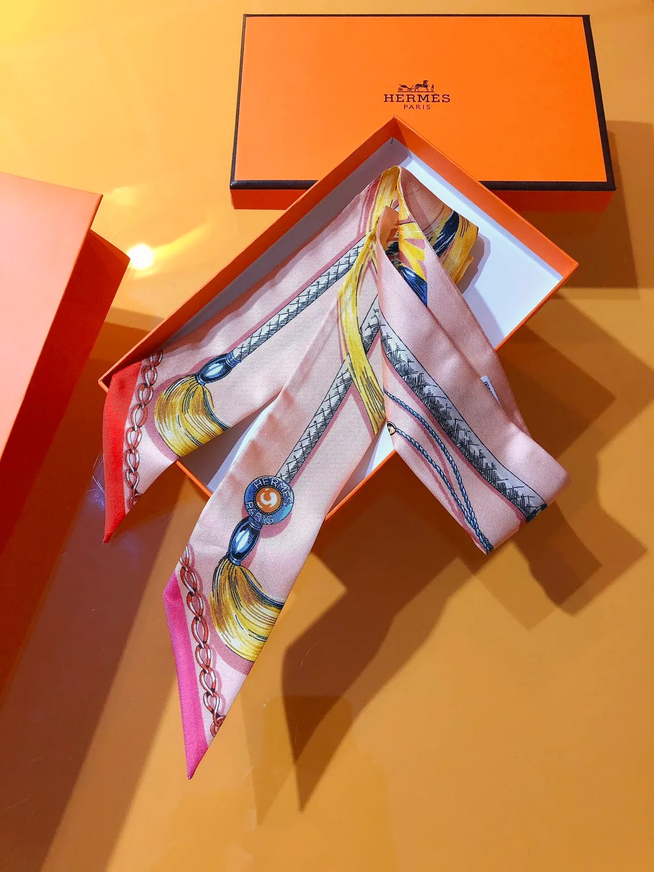Hermès Twilly गुलाबी सोने नीला रेशम स्कार्फ 5