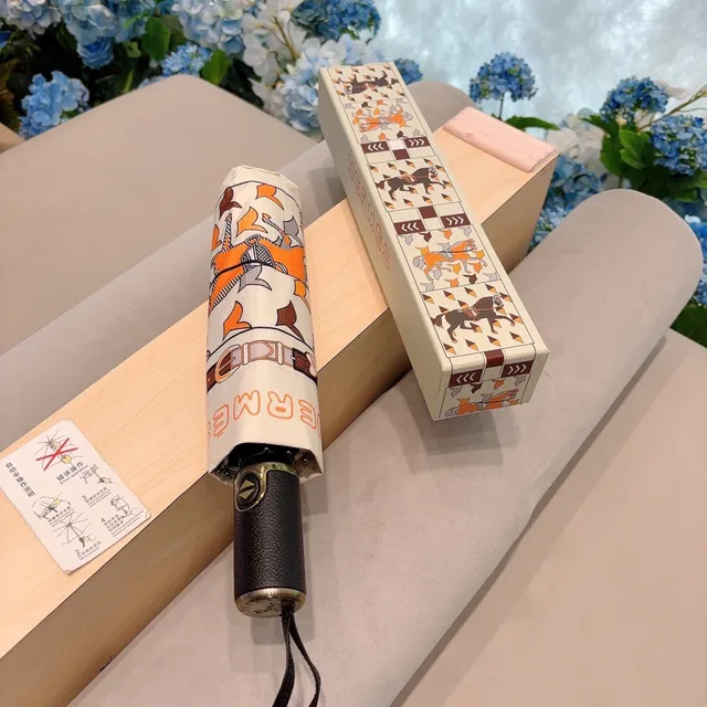 Hermès 白橙印花几何网格马术图案手袋 9
