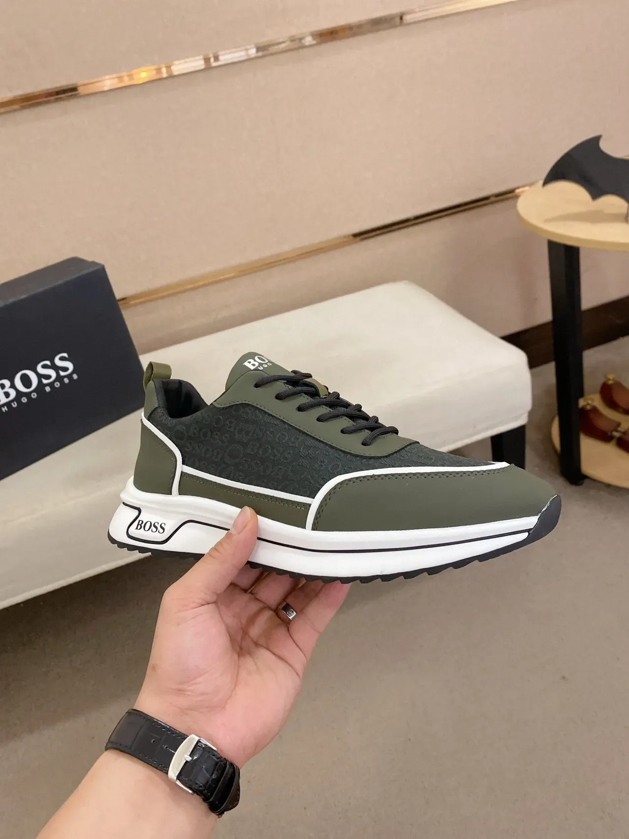 Hugo Boss Verde Militar, Branco, Oliva, Superior Sintético, Painel Cinza Monogramado, Tênis Lifestyle 4