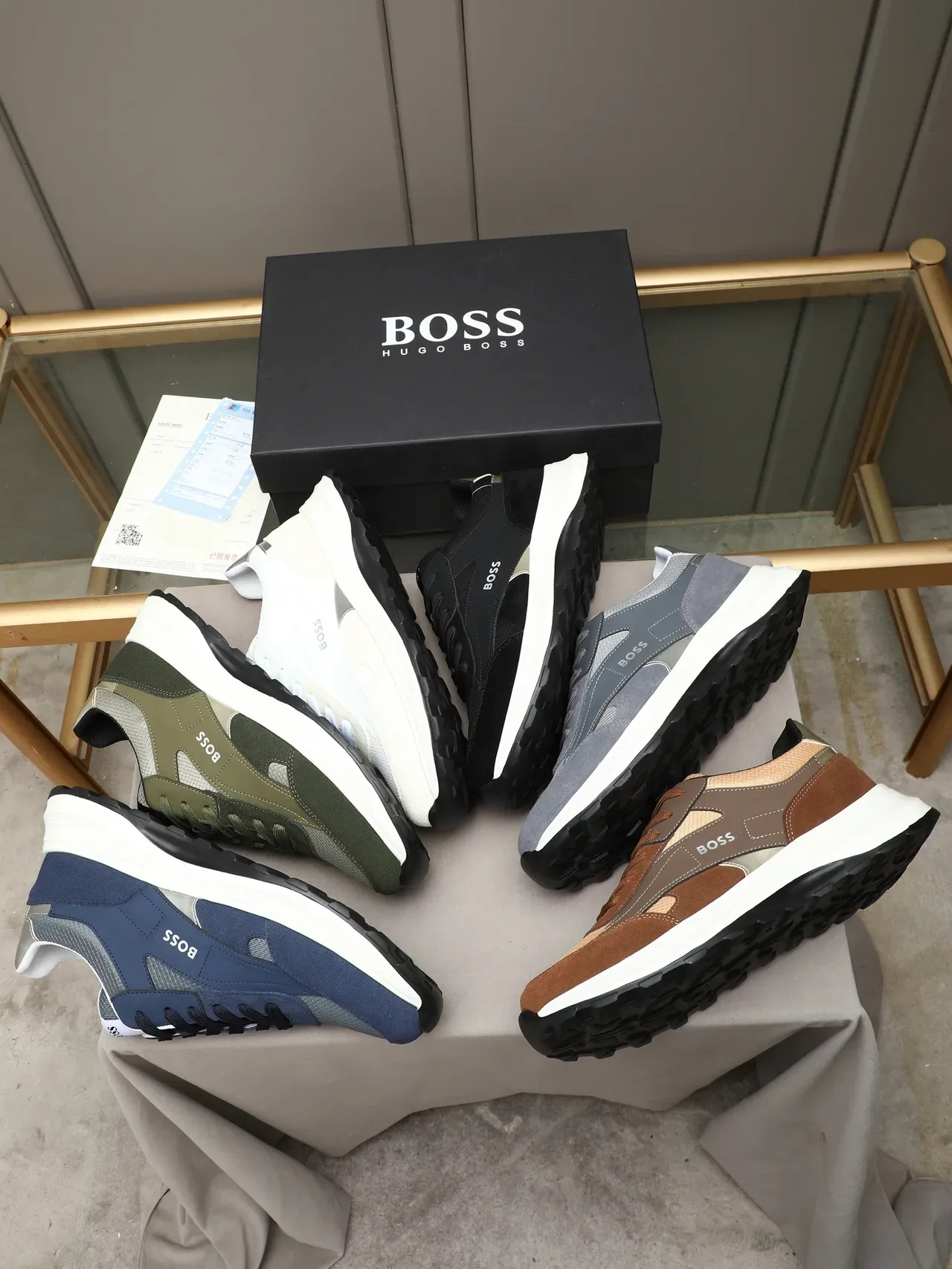 Sneakers Lifestyle Hugo Boss Noir et Or 2