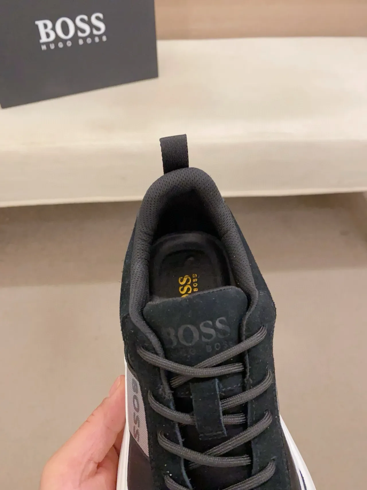 Hugo Boss أسود أبيض قاعدة سميكة مواد مختلطة علوية حذاء رياضي أسلوب حياة 6