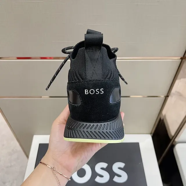 Hugo Boss Sneakers Noires et Jaunes avec partie supérieure en maille et texture ribbed 5