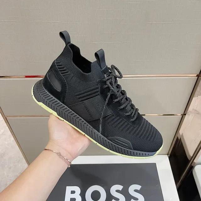 Hugo Boss Sneakers Noires et Jaunes avec partie supérieure en maille et texture ribbed 6