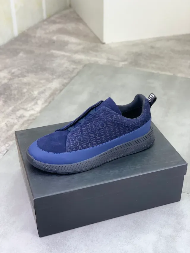 Hugo Boss 蓝色 浮雕 Logo 麂皮 无鞋带 生活风运动鞋 4