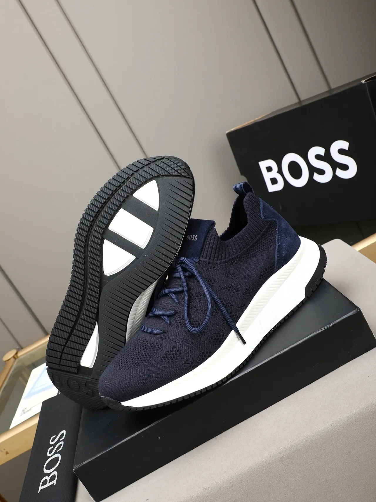 Hugo Boss किनिट अपर सुड हील नेवी लाइफस्टाइल स्नीकर्स 4