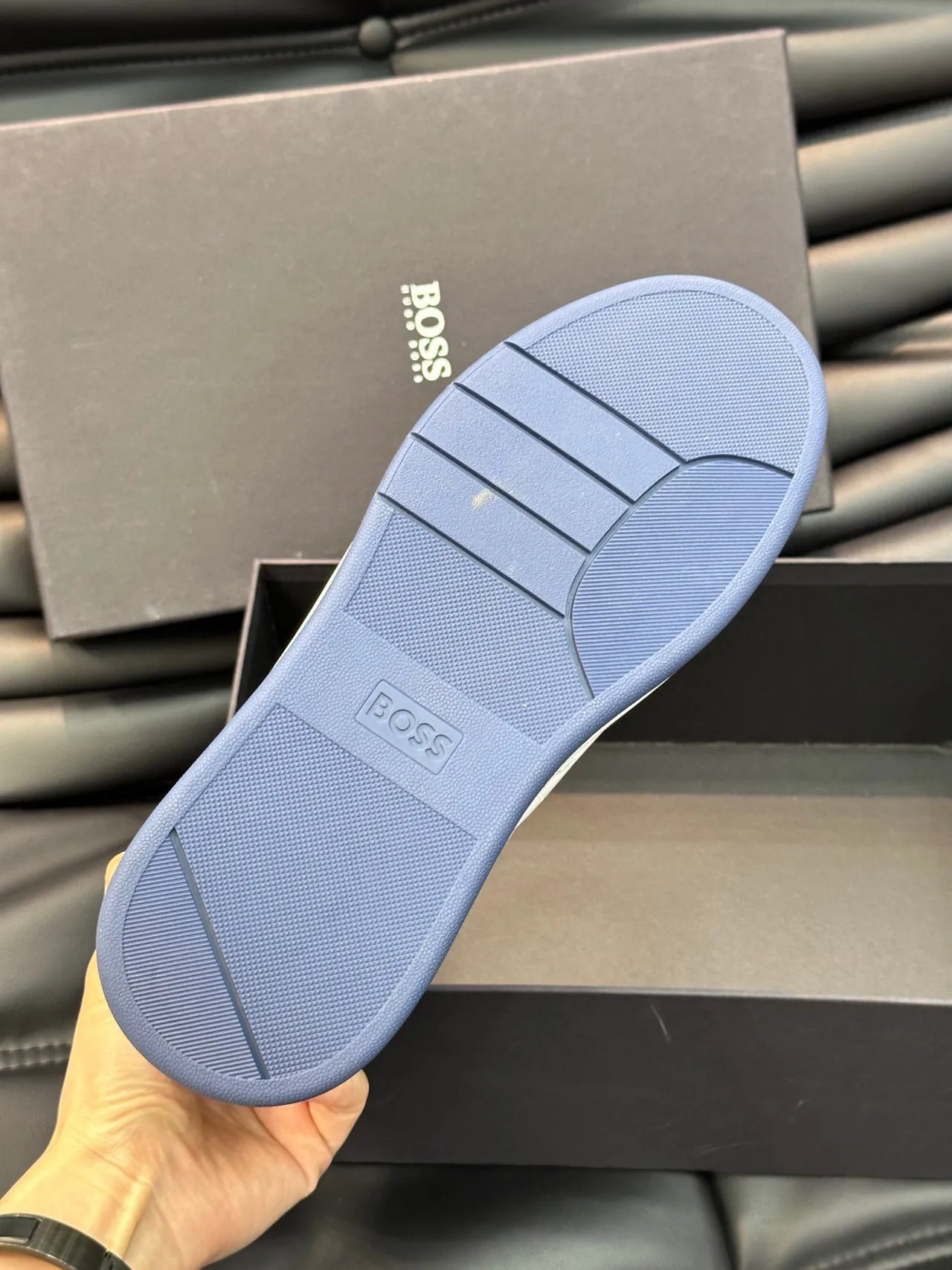 Hugo Boss Tênis Lifestyle de Couro Navy e Branco de Duas Cores 2
