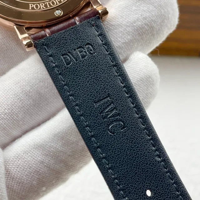 IWC Portofino Automatic Esfera Cinza Escuro Caixa de Ouro Rosa Pulseira de Couro Marrom Relógio Mecânico 4