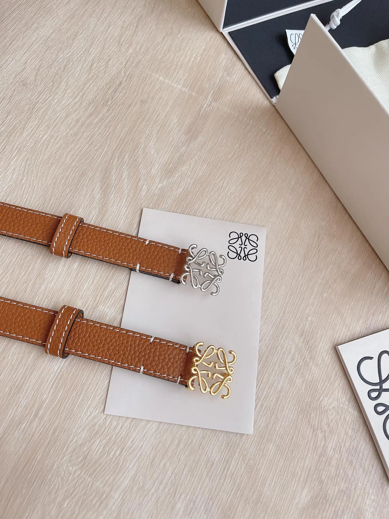 Loewe Anagram Belt Marron Or Boucle Texturée Ceinture Cuir 2