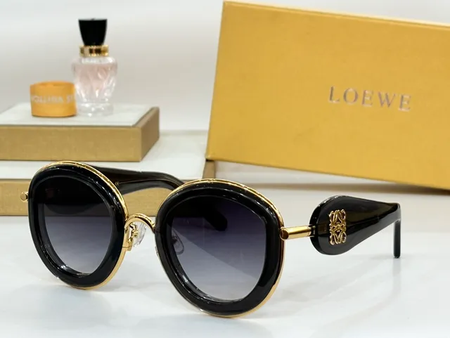 Loewe Anagram Black Burgundy Oversized Round Frame Dual-Tone Acetate Sunglasses 6