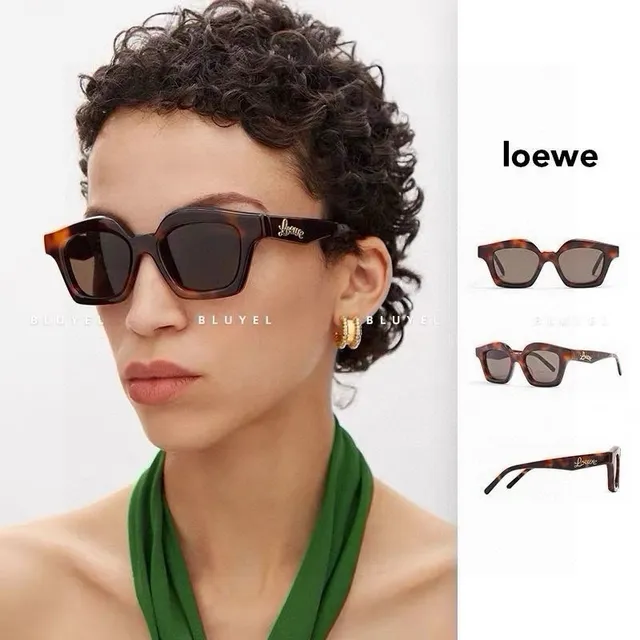 Loewe काला सफेद संरचित मोनोग्राम बकेट बैग 6