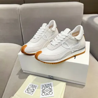 Loewe White Beige Low-Top Runner Silhouette Anagram Cutout Logo Panel Lifestyle Sneakers
