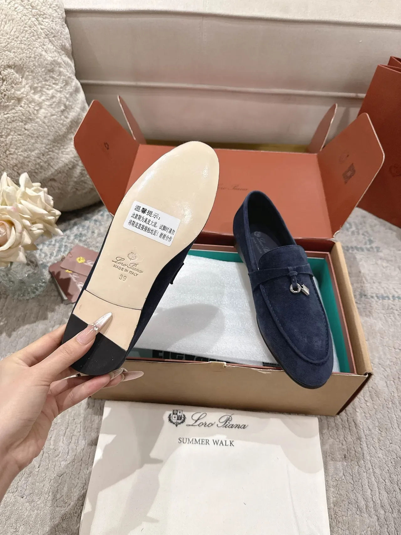Loro Piana নেভি সিলভার সুয়েড মেটাল টাসেল হার্ডওয়্যার লোফার 5