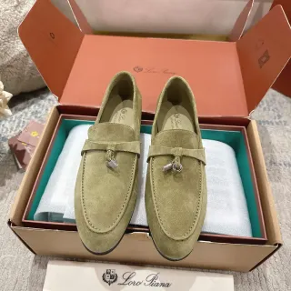 Loro Piana Summer Walk অলিভ স্যুয়েড ট্যাসেল লোফার